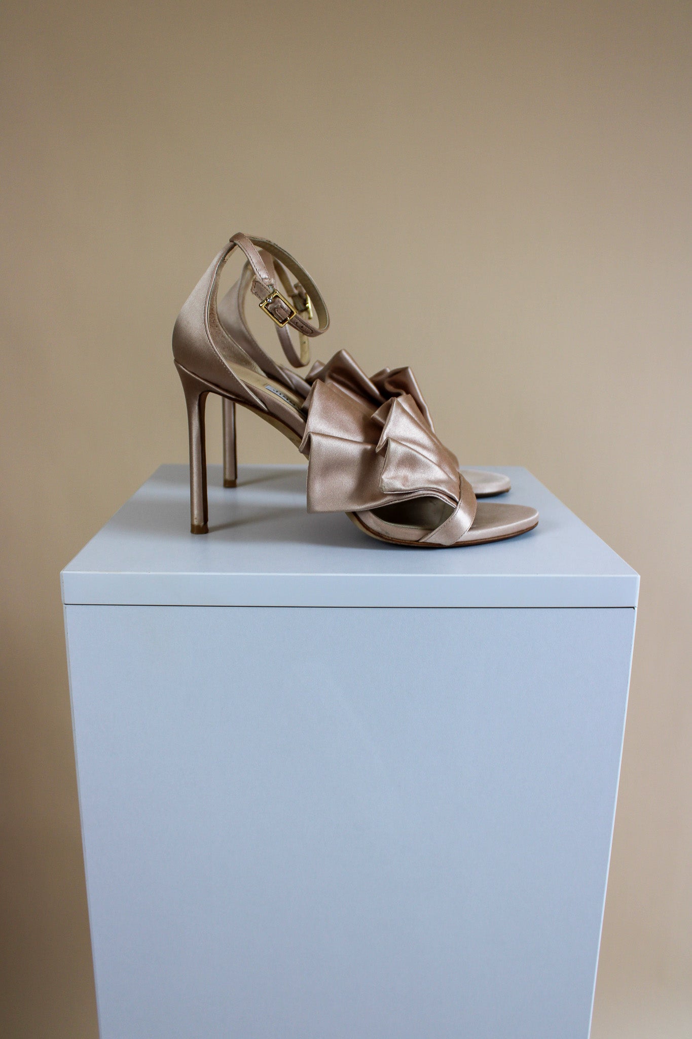 JIMMY CHOO Kami 100 Satin Pleated Heels Size 5