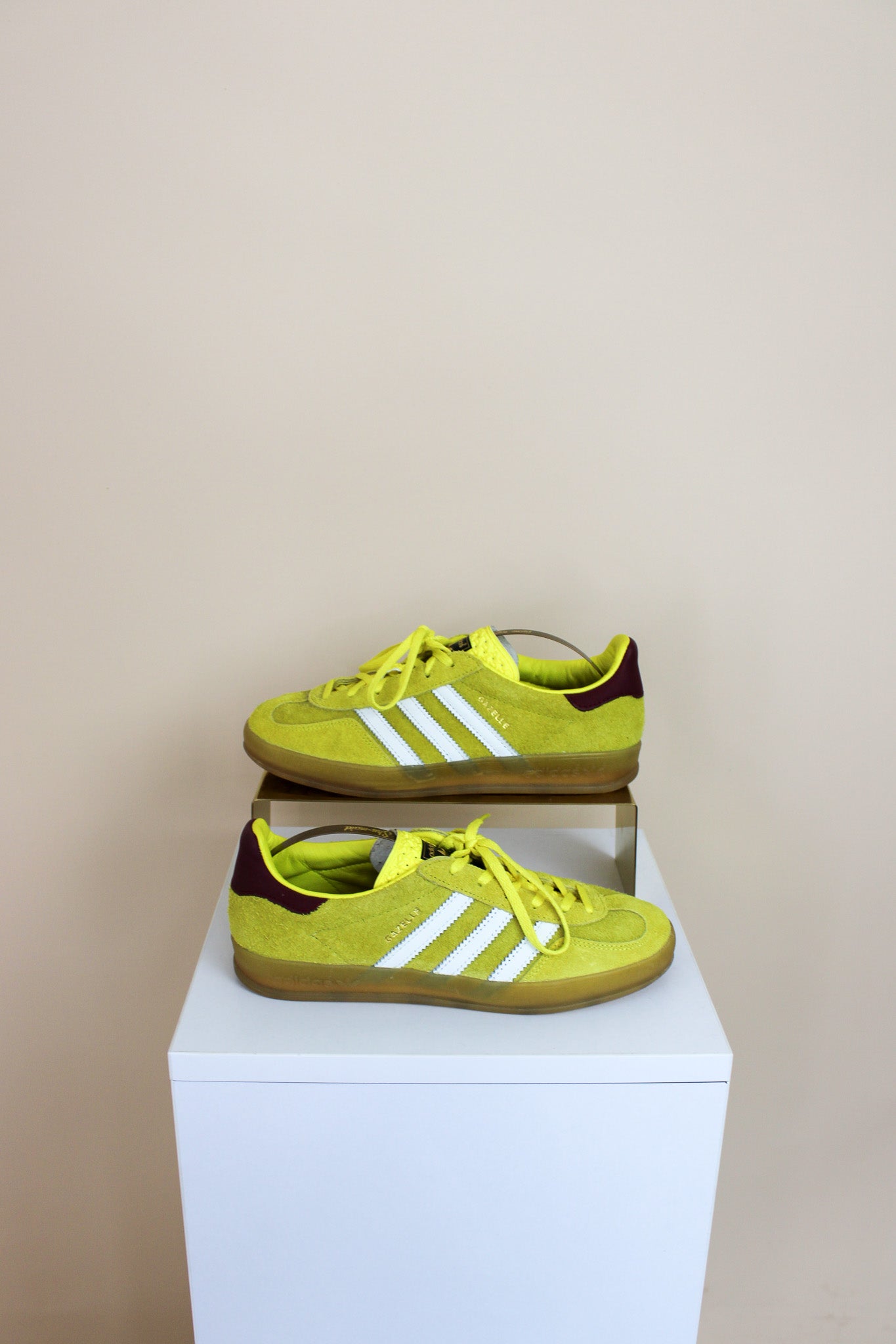 ADIDAS Gazelle Suede Trainers Size 5
