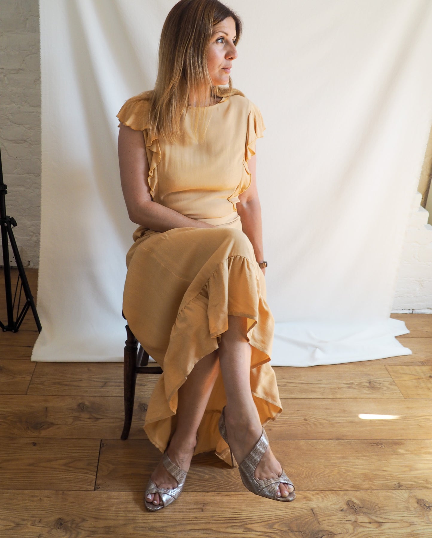 LK BENNETT Metallic Leather Heels Size 5