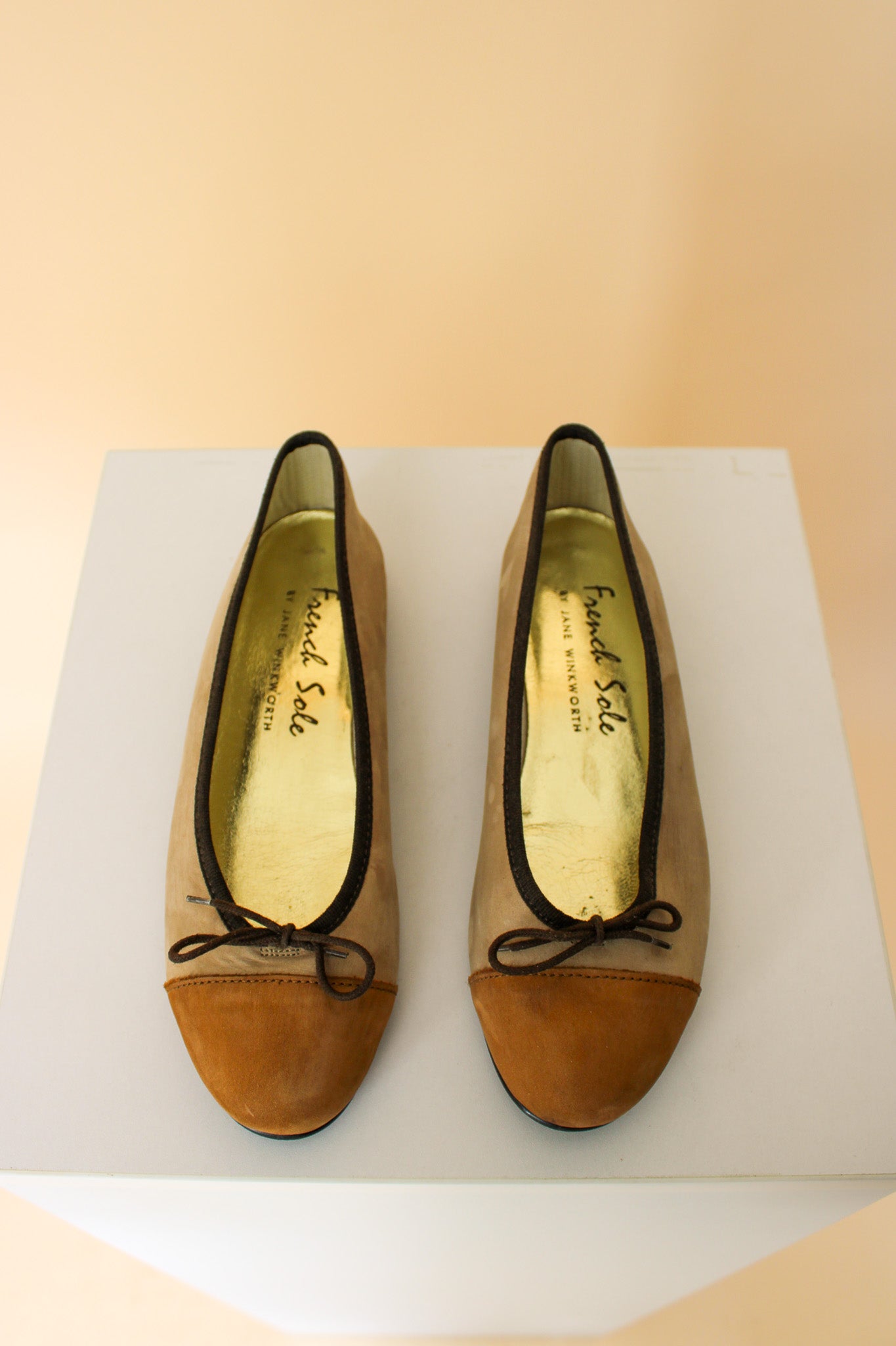FRENCH SOLE Contrast Toe Ballet Flats Size 4