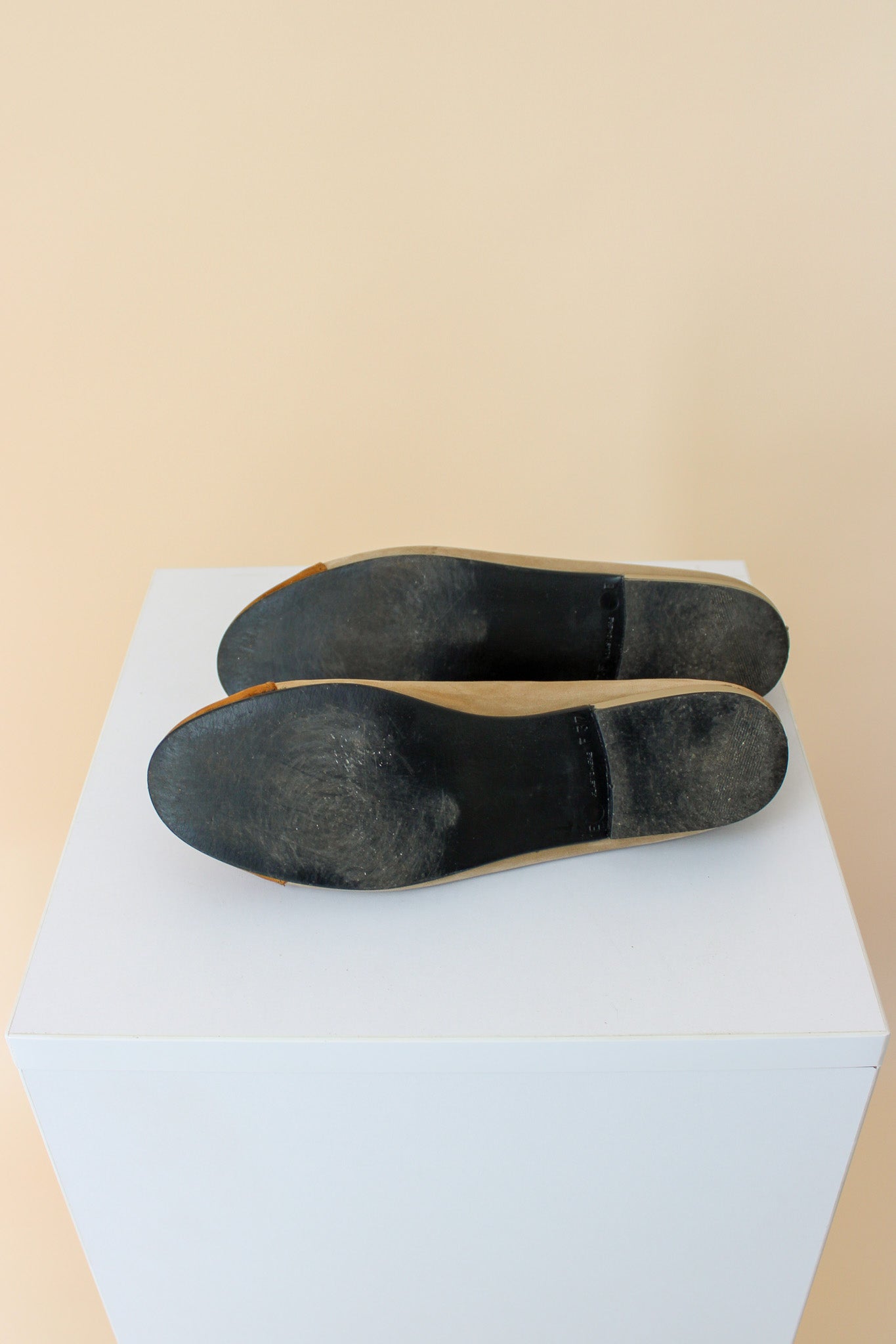 FRENCH SOLE Contrast Toe Ballet Flats Size 4