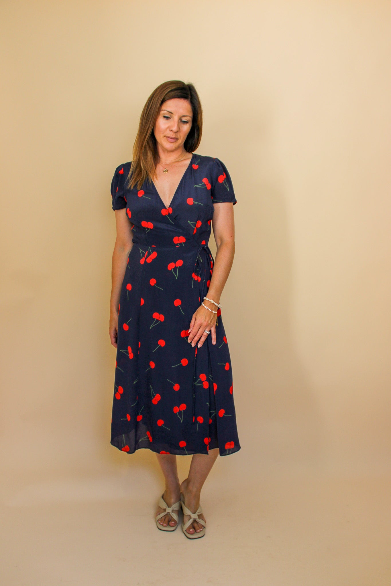 REALISATION PAR The Teale Wild Cherry wrap Midi Dress Size L