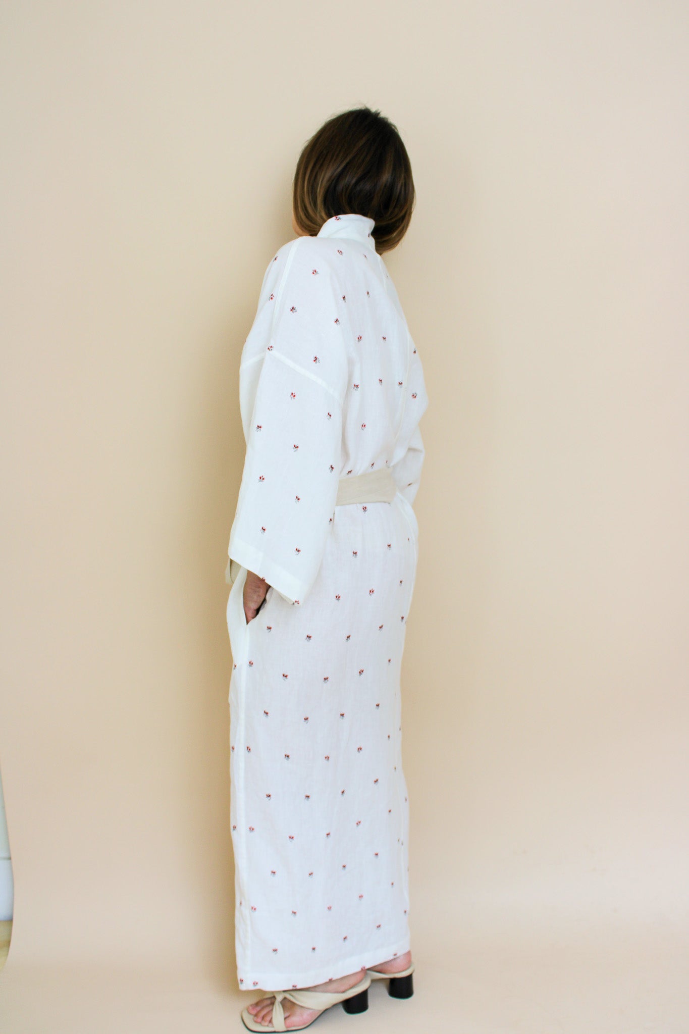 DEIJI STUDIOS Floral '02' Linen Robe One Size