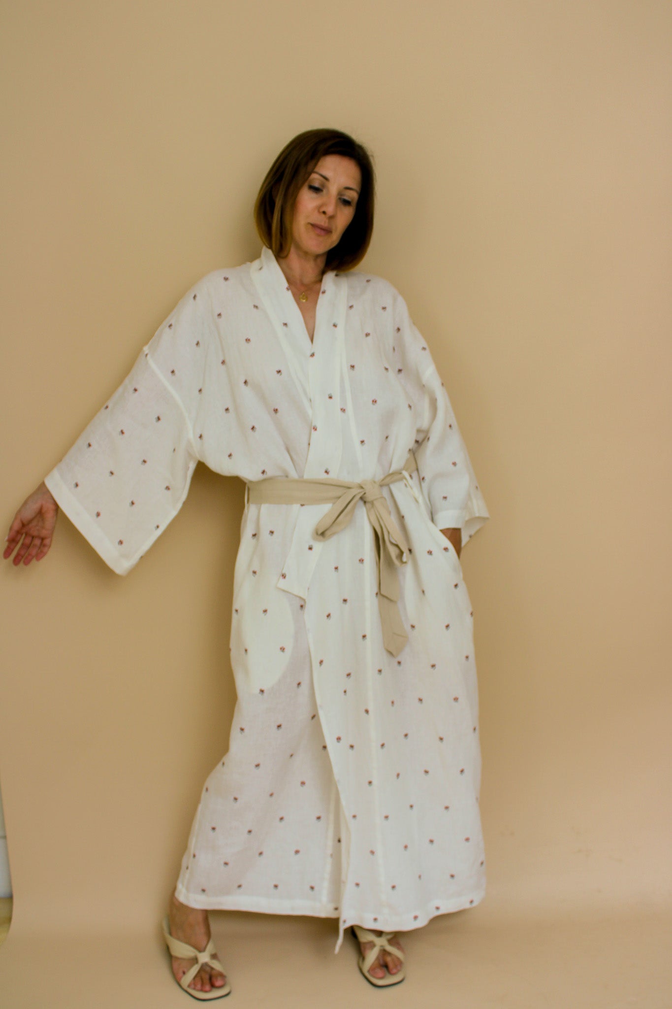 DEIJI STUDIOS Floral '02' Linen Robe One Size