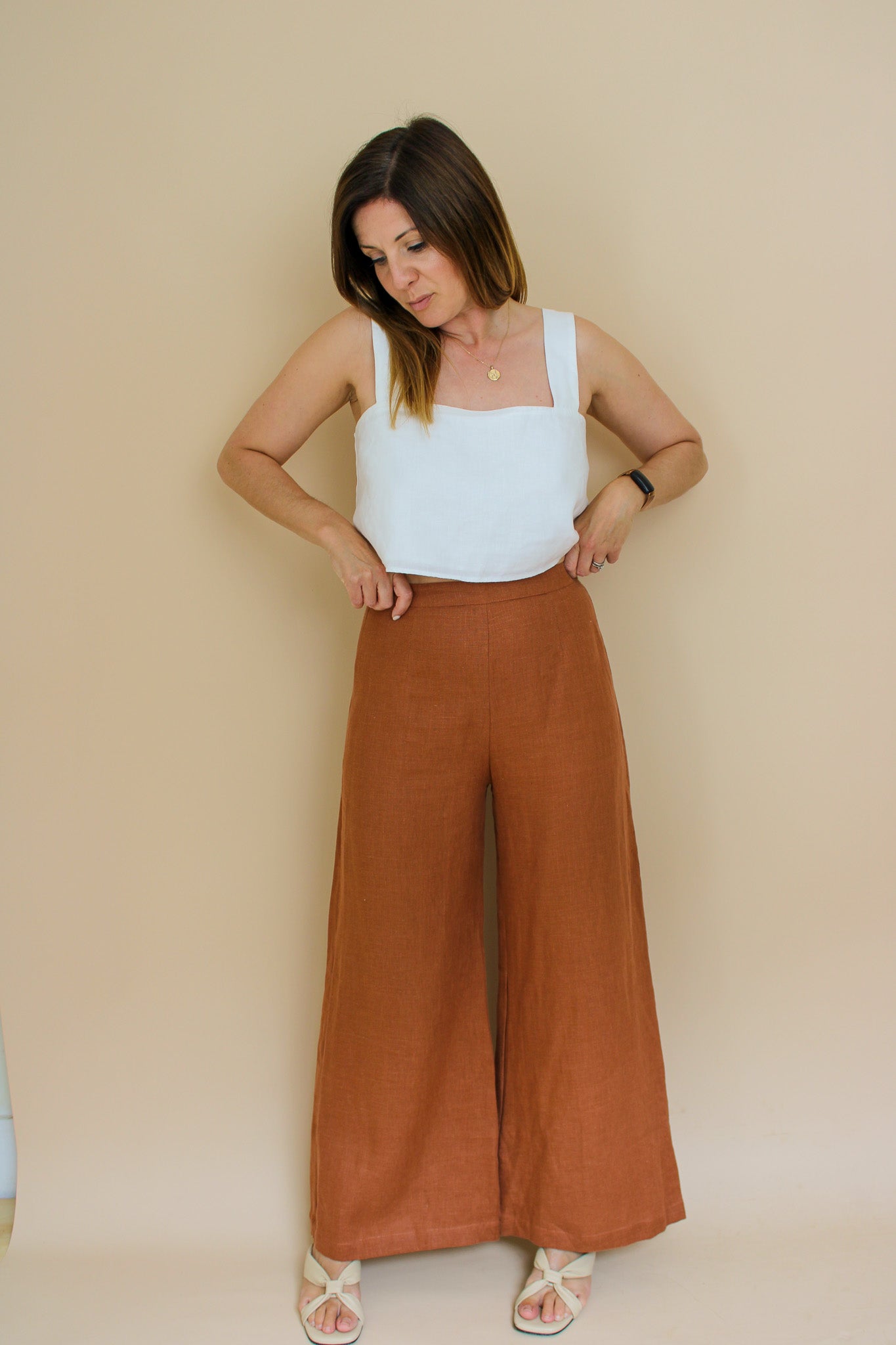 FAITHFULL THE BRAND Scelsi High Rise Flaed linen trousers Size L
