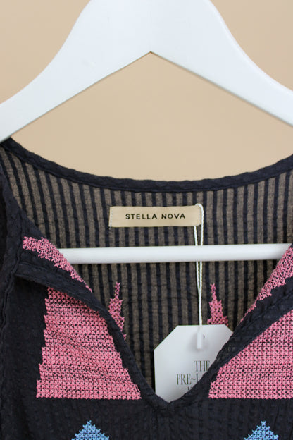 STELLA NOVA Embroidered Multi Shape Blouse Size 8-10