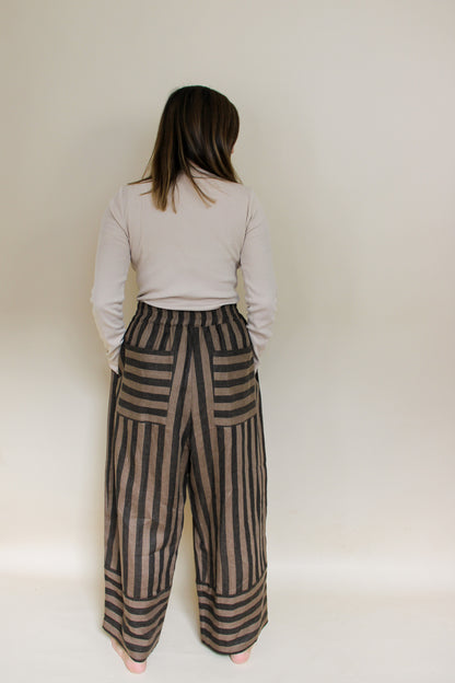 BEYOND NINE Bobbi Linen Trousers (limited edition) Size S