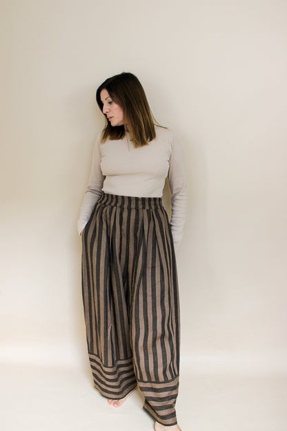 BEYOND NINE Bobbi Linen Trousers (limited edition) Size S