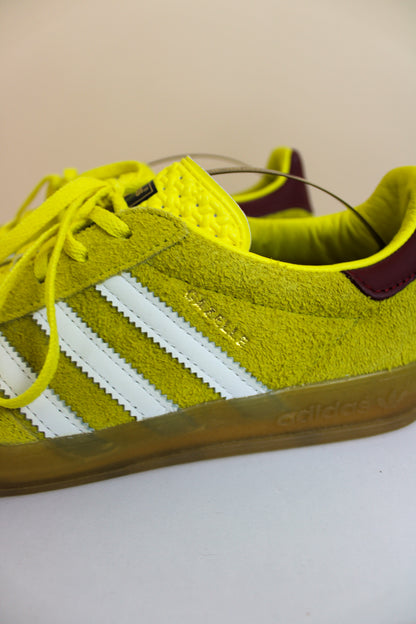 ADIDAS Gazelle Suede Trainers Size 5