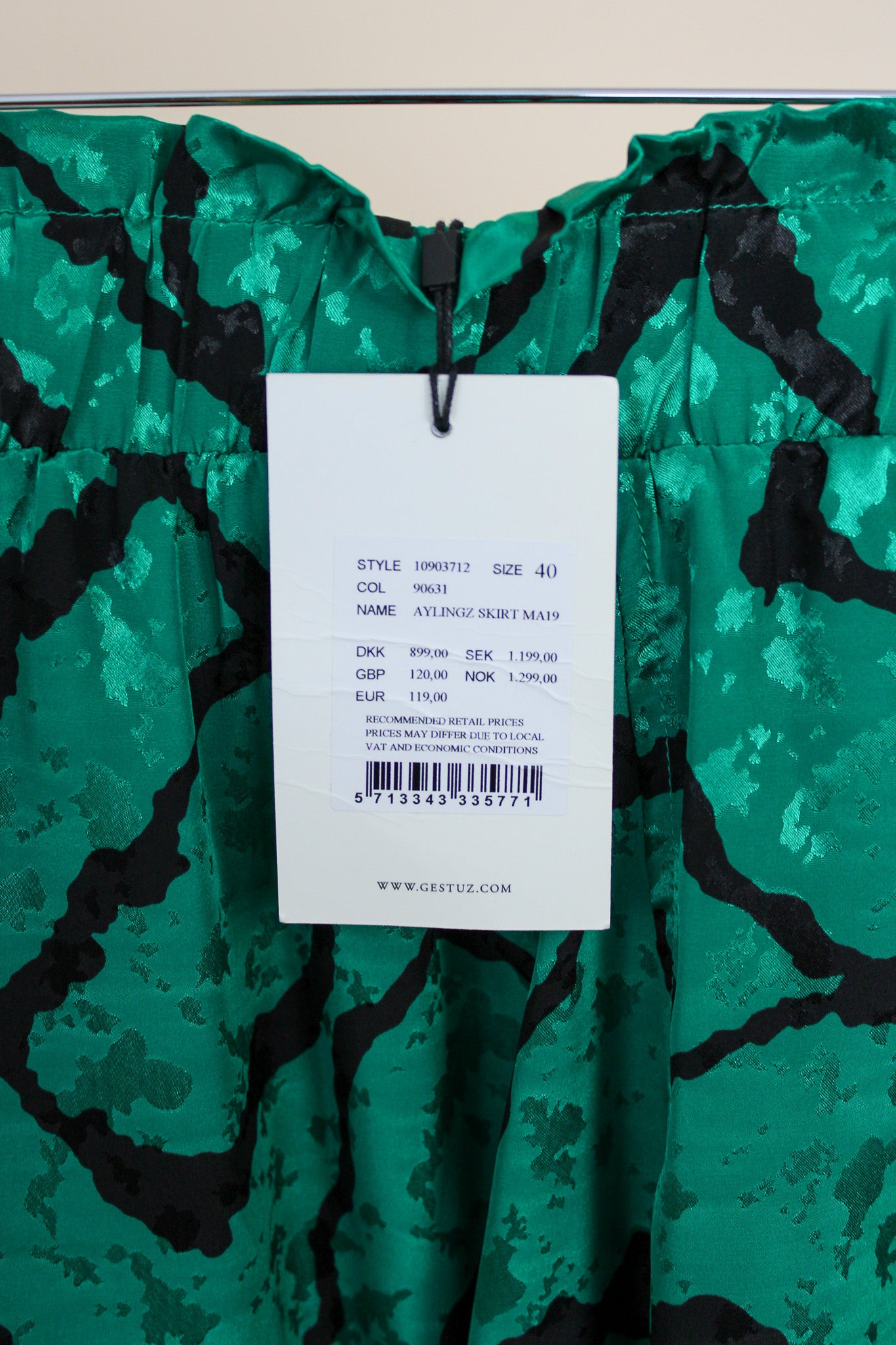 GESTUZ Aylingz Print Midi Skirt Size 12