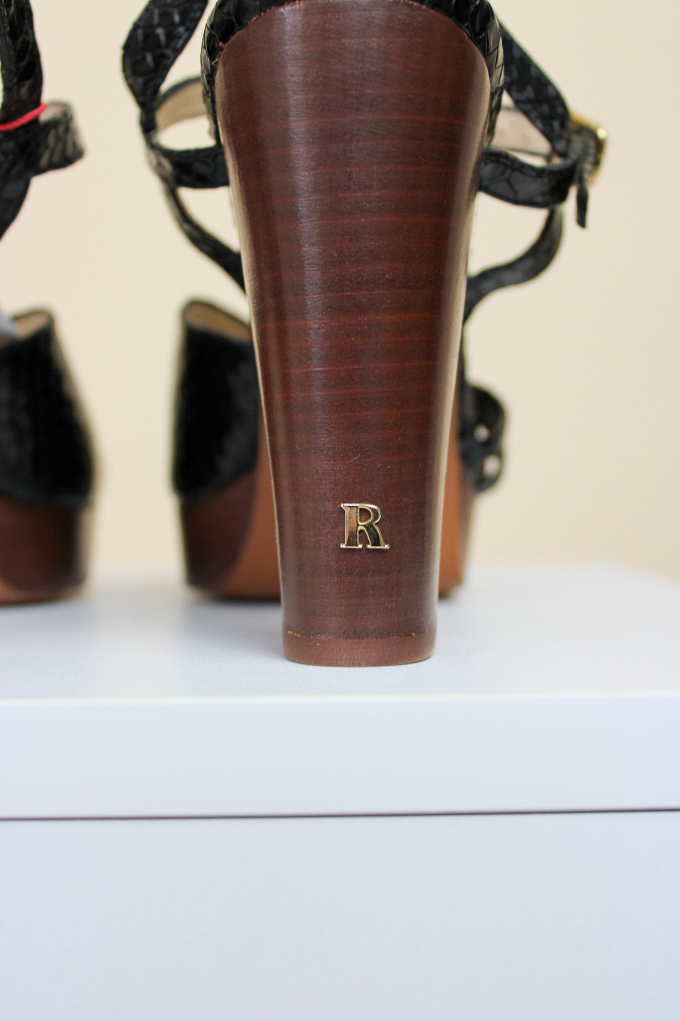 ROUJE Suryana Faux Snakeskin Platform Heels Size 6