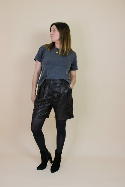 FRAME relaxed leather shorts Size 26" (8-10)