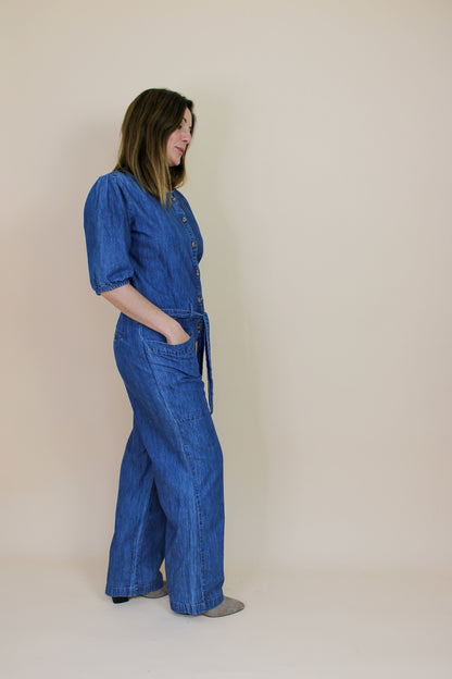 LEON & HARPER Odylle Denim Jumpsuit Size 8