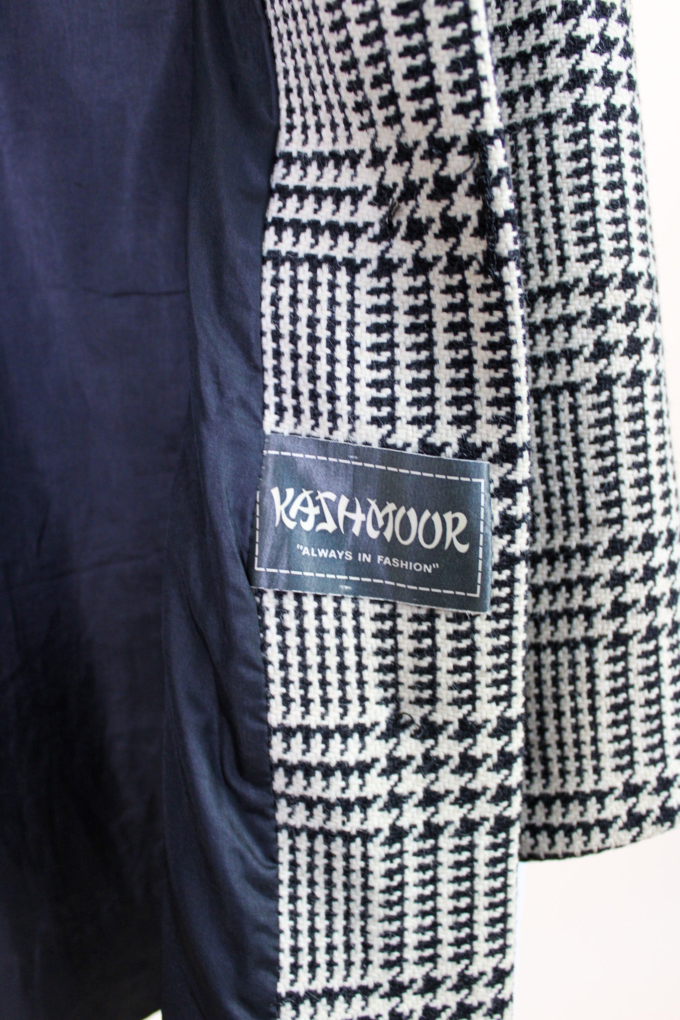 VINTAGE Houndstooth Check Wool Blazer Size 10-12