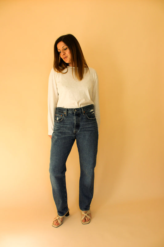 LEVI 501 distressed pocket jeans Size 30"