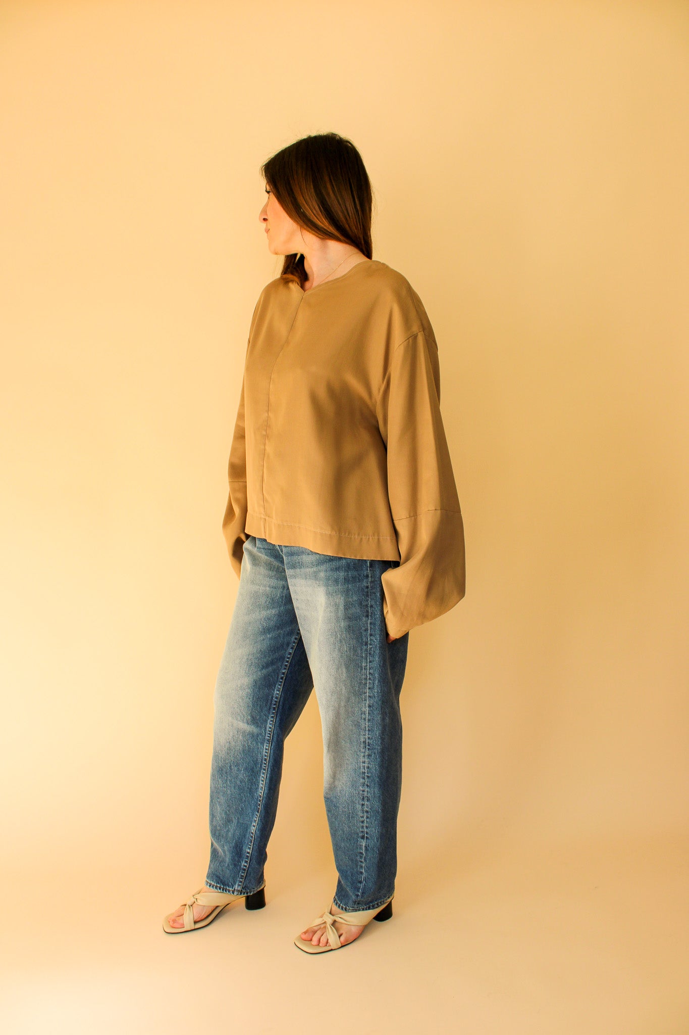JESSICA LEWIS Wide Neck Tapered Sleeve Blouse Size M