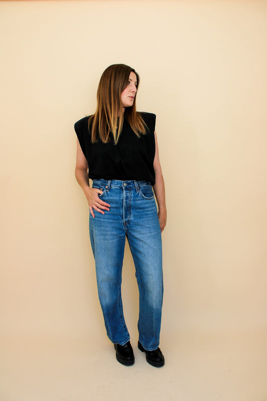 LEVI Ribcage Straight Leg Jeans Size 30"